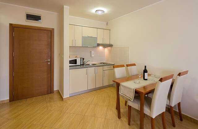 Апартаменты Petrovac Holiday Apartments Петровац-7