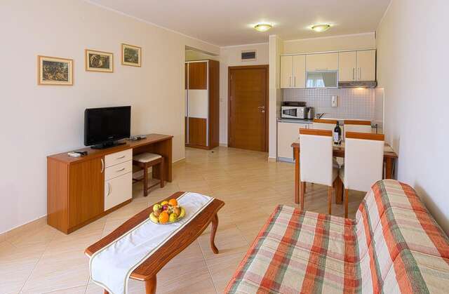 Апартаменты Petrovac Holiday Apartments Петровац-8